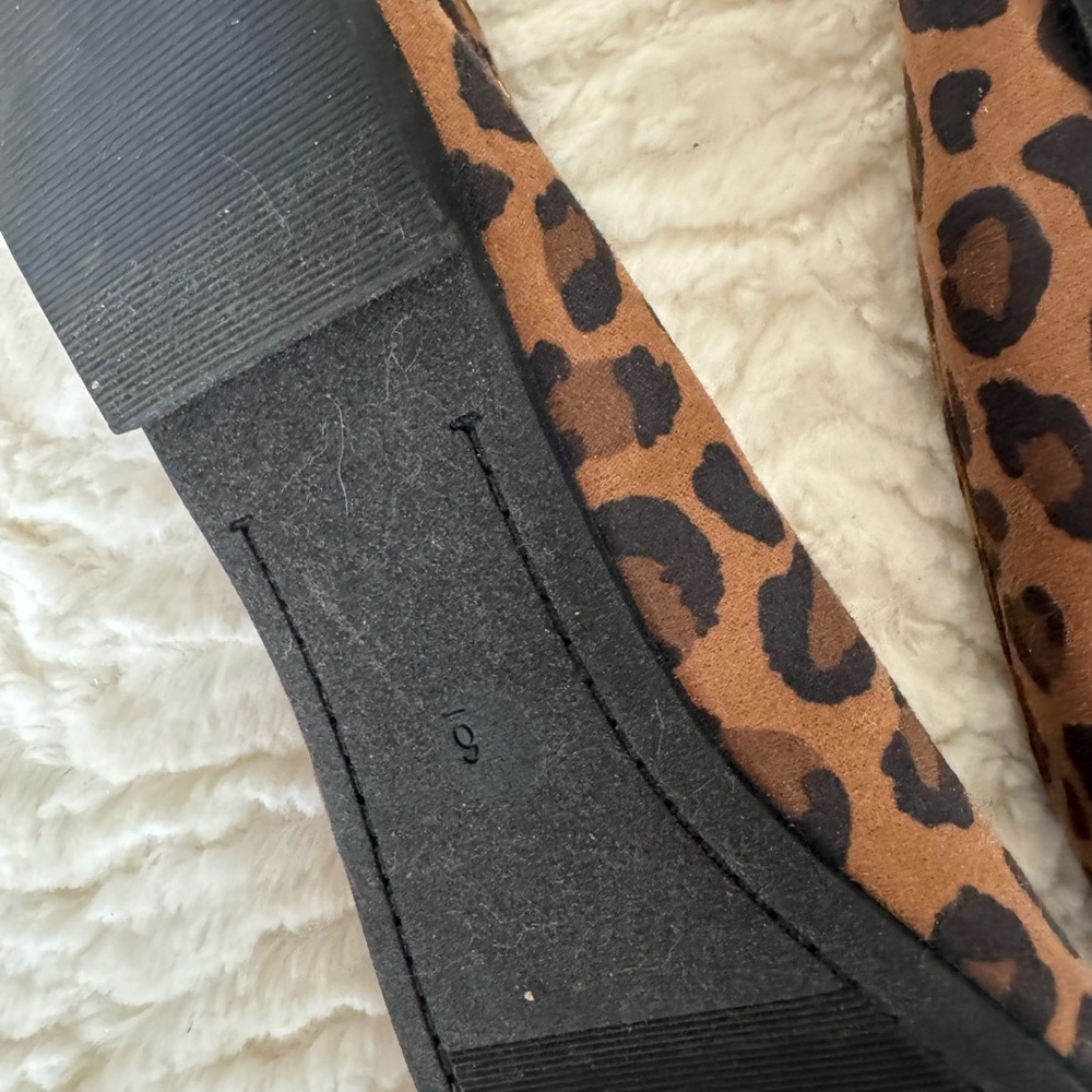 Old Navy Leopard Print Flats - Picture 4 of 5